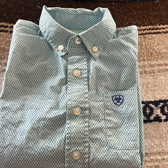 Ariat shirt - Picture 5 of 5